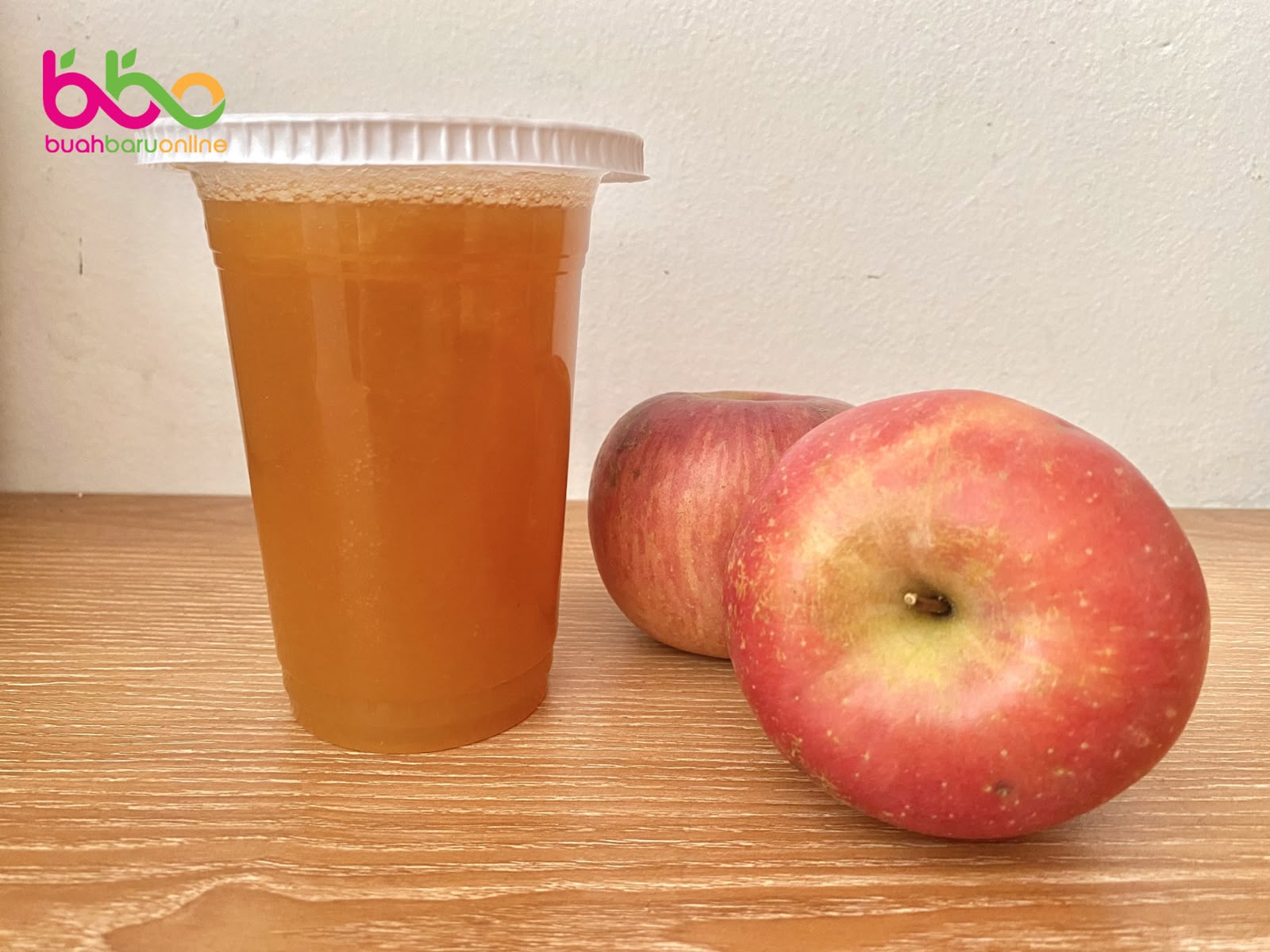Minuman Jus Apel