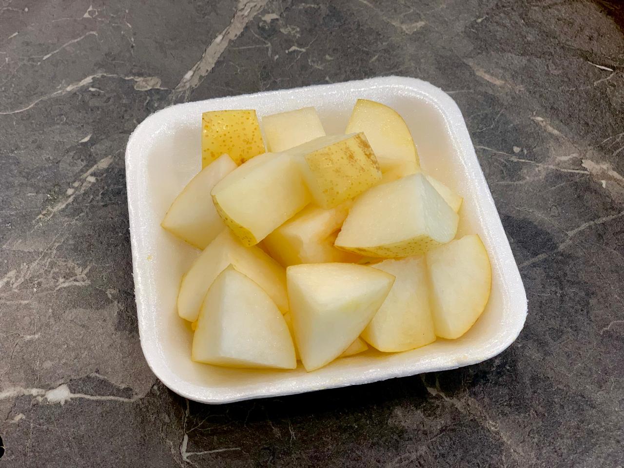 BUAH KUPAS POTONG Pear Century